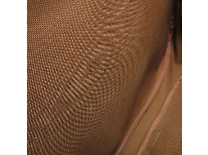 Borsa a Spalla Saumur 30 M42256 di Louis Vuitton Monogramma - vista 9