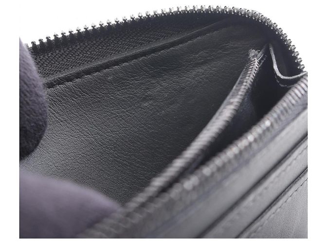 Louis Vuitton Taurillon Leather Zippy Wallet Black - view 12