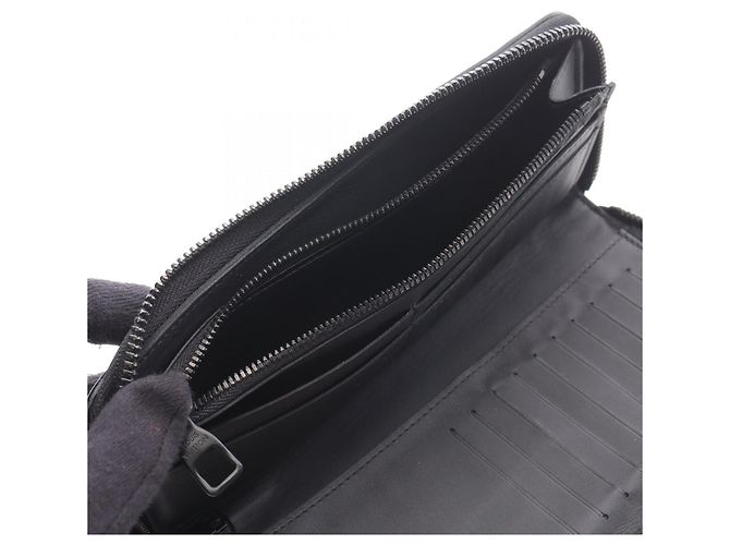 Louis Vuitton Taurillon Leather Zippy Wallet Black - view 4
