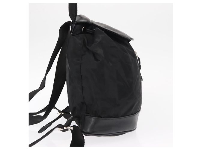 Zaino Gancini in nylon nero e argento Salvatore Ferragamo Auth 155204 - vista 4