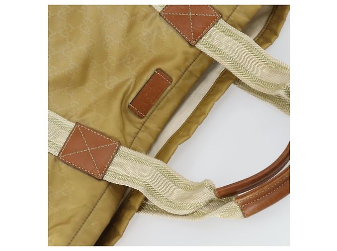 Borsa a mano GG Canvas Gucci in nylon beige 189669 Auth ti3521 - vista 6