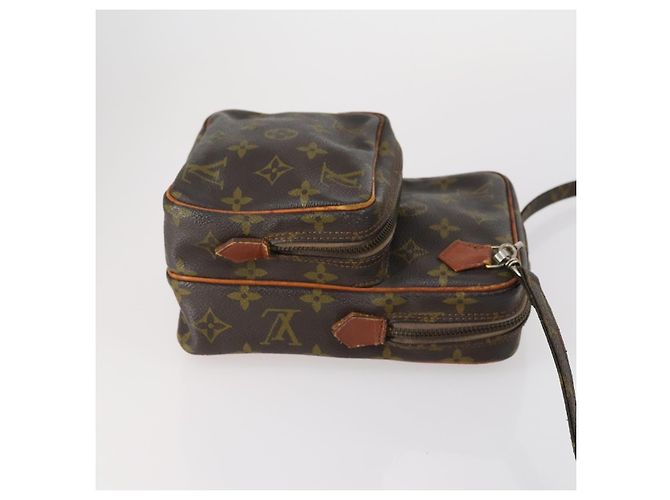 LOUIS VUITTON Borsa a Spalla Monogram Taiga Set da 3 Epicea LV Auth 152178 Monogramma - vista 19