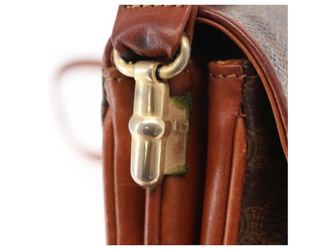 Céline Bolsa de Ombro em Lona Macadam CELINE em Couro PVC Marrom Dourado Auth 156446 - vista 8