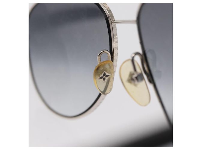 OCCHIALI DA SOLE CONSPIRATION LOUIS VUITTON metallo Argento LV Auth 159184 - vista 8