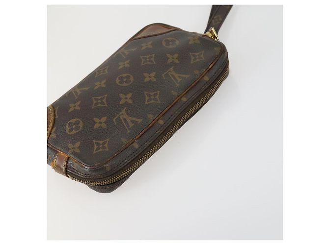 LOUIS VUITTON Clutch Monogram Taiga 2 Set LV Auth 158725 Monogramma - vista 13