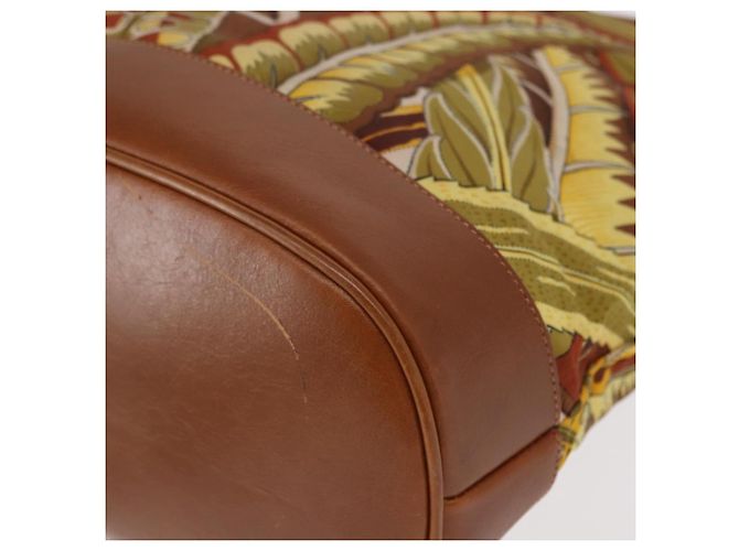 Borsa a Spalla Salvatore Ferragamo in Tela Marrone Oro Auth 151697 D'oro - vista 16