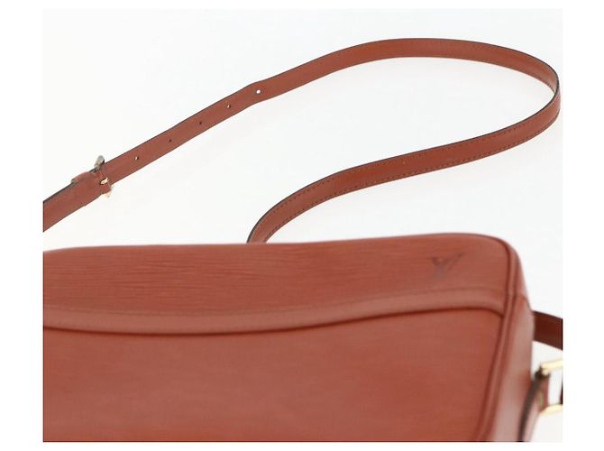 LOUIS VUITTON Borsa a Spalla Epi Trocadero 27 Marrone M52313 LV Auth 156113 - vista 8