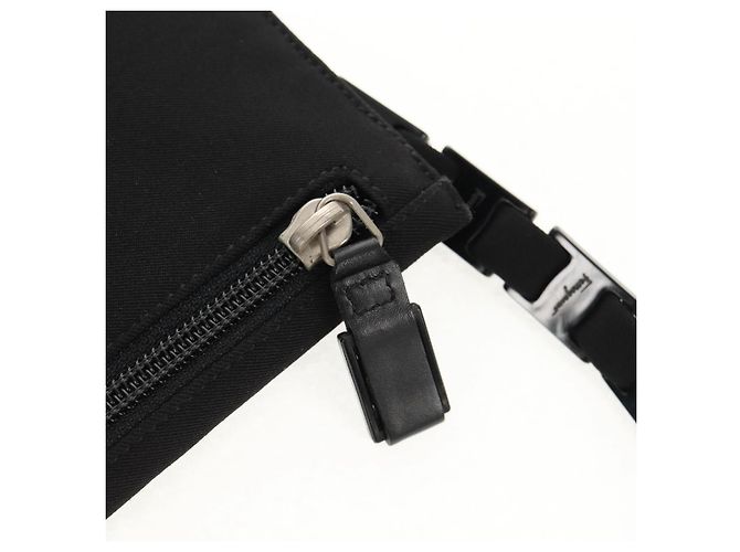 Borsa a Spalla Salvatore Ferragamo Nylon Nero Auth BA8876 - vista 20