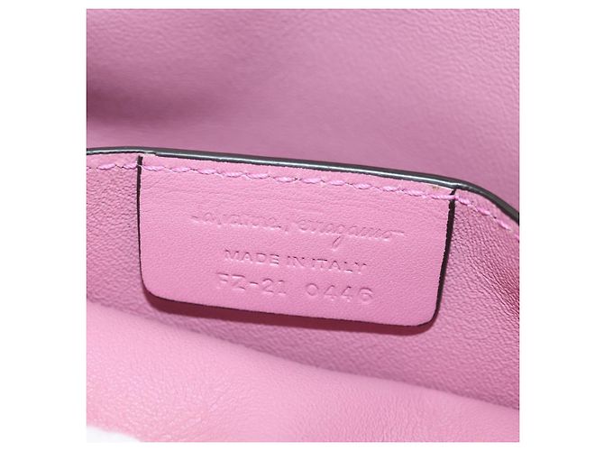 Borsa a Spalla Gancini in Pelle Rosa Oro Auth BA8838V di Salvatore Ferragamo - vista 12