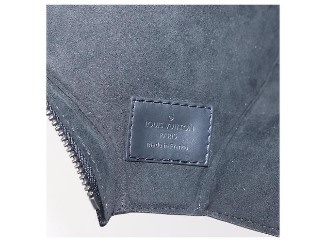 LOUIS VUITTON Ensemble Monogram Eclipse Ping Pong James Club Étui LV Auth 158098SM Monogramme - vue 15