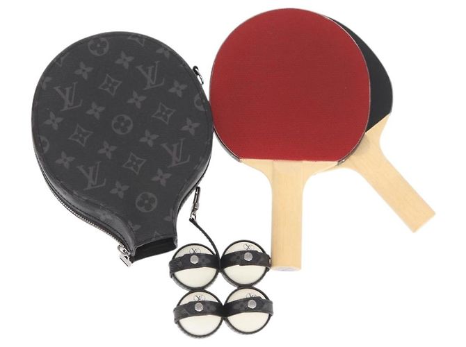 LOUIS VUITTON Ensemble Monogram Eclipse Ping Pong James Club Étui LV Auth 158098SM Monogramme - vue 3