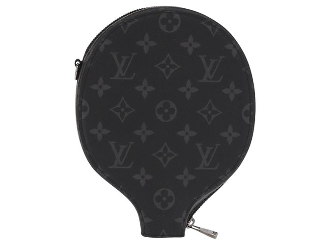 LOUIS VUITTON Ensemble Monogram Eclipse Ping Pong James Club Étui LV Auth 158098SM Monogramme - vue 5