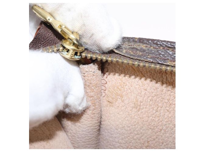 LOUIS VUITTON Pochette Accessorio Monogram Bucket GM Auth bs31928 Monogramma - vista 12