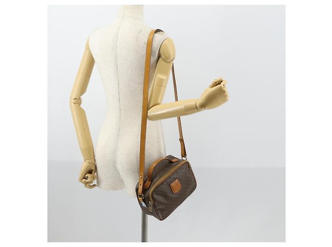 Céline Borsa a mano in tela Macadam CELINE in pelle PVC 2 in 1 marrone oro Auth 154376 D'oro - vista 23