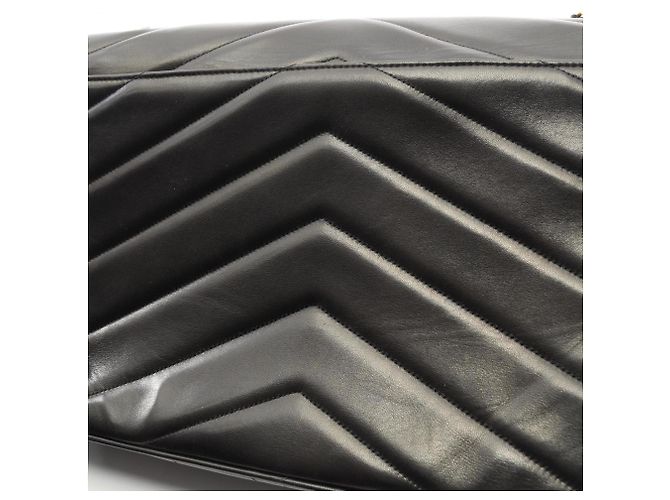 Borsa a Spalla V-Stitch di Chanel Nero - vista 12