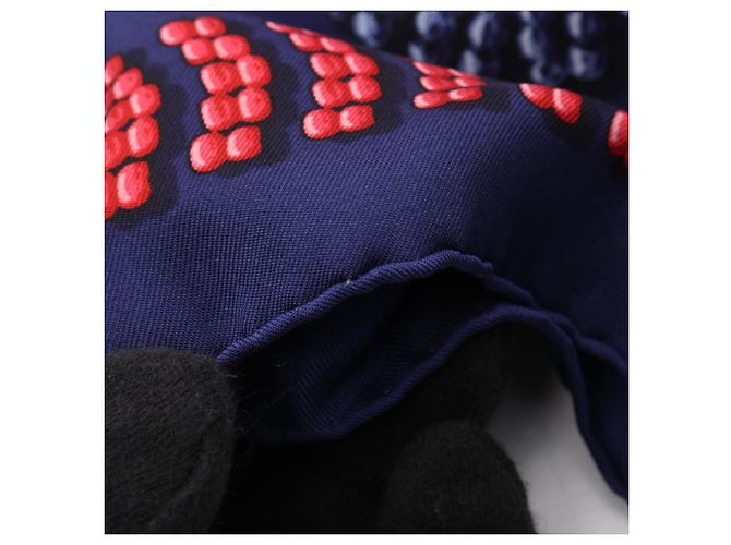 Foulard in seta Hermès Carré Jean 140 Kelly in Perle Bianco Rosso Blu navy - vista 4