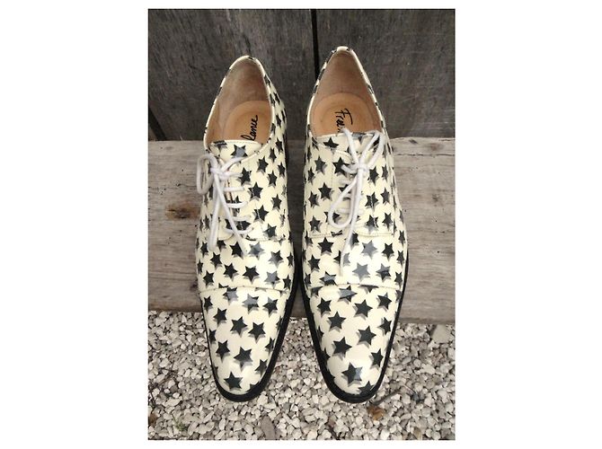 Derbies Free Lance in pelle verniciata bianca Bianco - vista 4