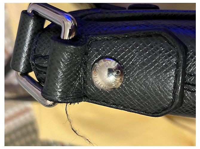 Louis Vuitton Luka Black - view 9