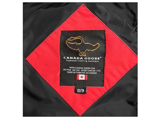 Parka Solaris Canada Goose Roja - vista 8