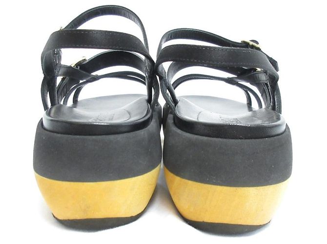Marni Lackleder Flatform Sandalen Schwarz - Ansicht 4