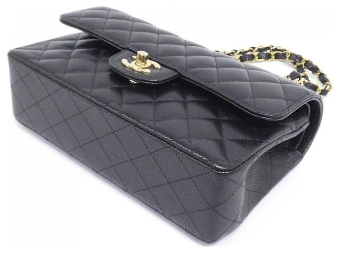 Timeless Chanel 1113 Shoulder Bag Black - view 3