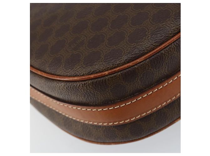 Céline Bolso de Hombro de Lona Macadam CELINE en Cuero PVC Marrón Dorado Auth 156444 Castaño - vista 16