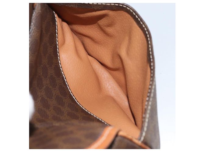 Céline Bolso de Hombro de Lona Macadam CELINE en Cuero PVC Marrón Dorado Auth 156444 Castaño - vista 22