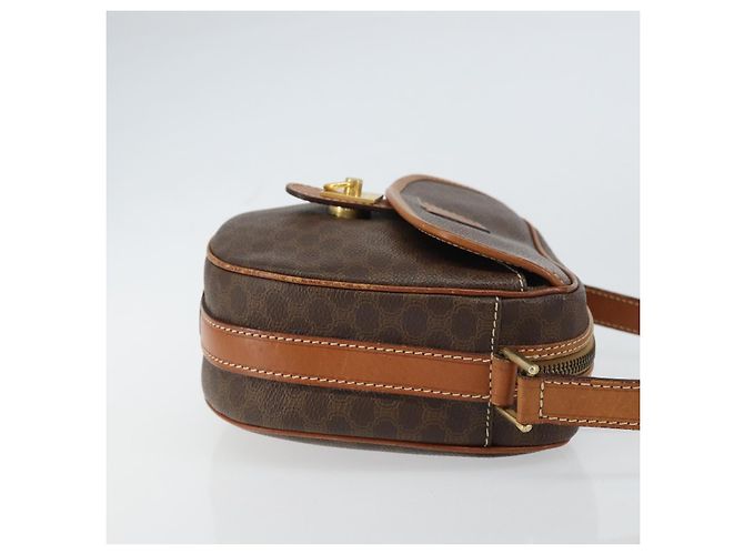 Céline Bolso de Hombro de Lona Macadam CELINE en Cuero PVC Marrón Dorado Auth 156444 Castaño - vista 3