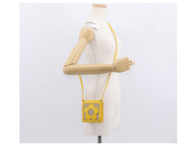Céline CELINE Schultertasche aus Leder Gelb Silber Authentisch 159741 - Ansicht 19