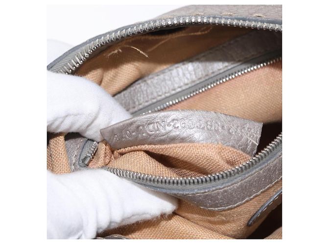 Fendi Borsa a Spalla Celeria in Pelle Argento Auth BA8920 - vista 12