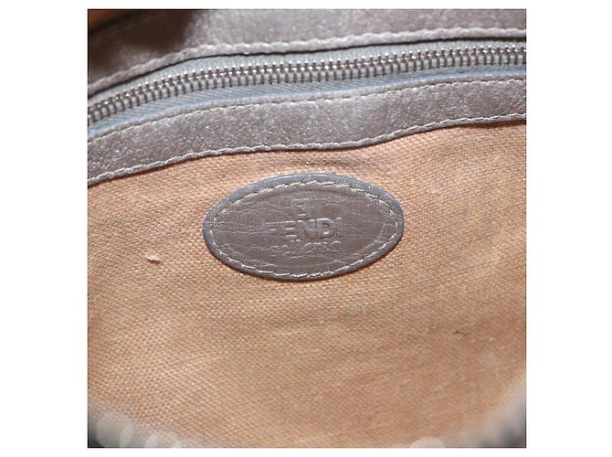 Fendi Borsa a Spalla Celeria in Pelle Argento Auth BA8920 - vista 19