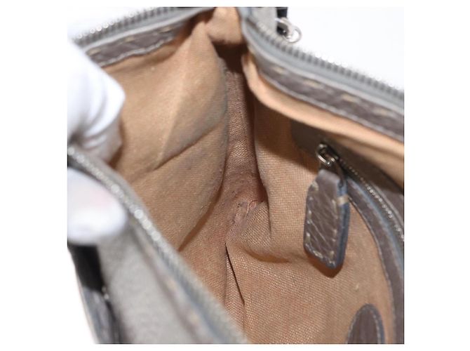 Fendi Borsa a Spalla Celeria in Pelle Argento Auth BA8920 - vista 21