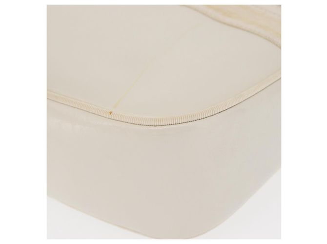 Borsa a Spalla Gancini in Pelle Bianca e Oro Auth BA8782 di Salvatore Ferragamo Bianco D'oro - vista 14