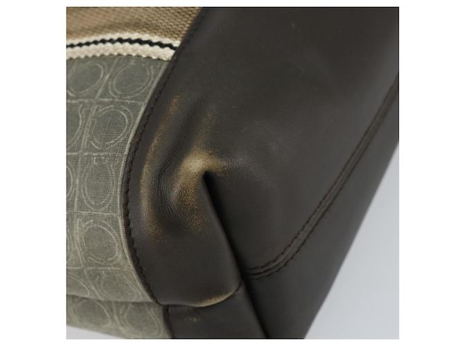 Borsa Tote Gancini in Pelle Marrone Argento Auth 156802 di Salvatore Ferragamo - vista 14