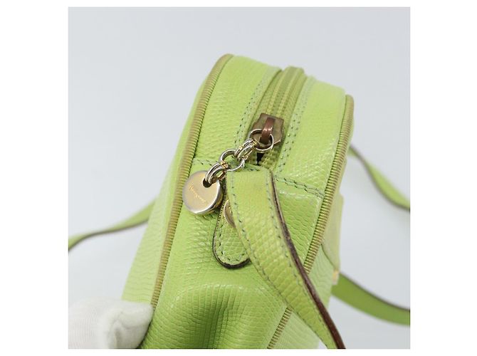Borsa a Spalla Vala in Pelle Embossata Verde Oro Auth BA8918 di Salvatore Ferragamo D'oro - vista 10