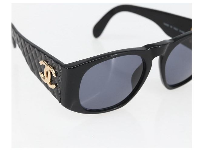 Gafas de sol CHANEL de plástico Negro CC Auth 156144 - vista 6