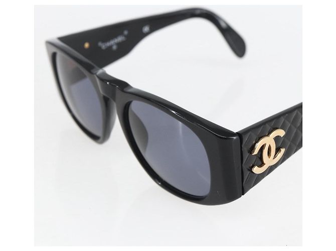 Gafas de sol CHANEL de plástico Negro CC Auth 156144 - vista 7