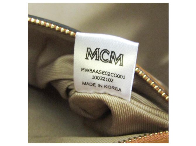 Borsa Boston Piccola Visetos Essenziale MCM Marrone - vista 17