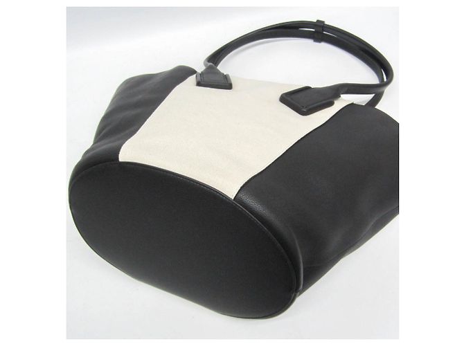 Bolsa Tote Grande Bottega Veneta Basket Preto Fora de branco - vista 4