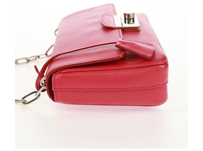 Borsa a Spalla Sound Chain Prada in Pelle Saffiano Piccola Rosso - vista 3
