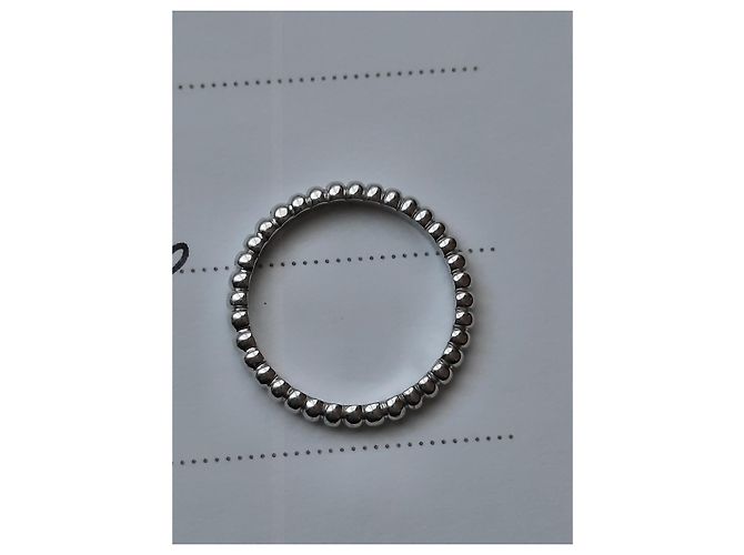 Van Cleef & Arpels Bague Perlée perles d'or, petit modèle, or blanc, taille 50 - vue 3