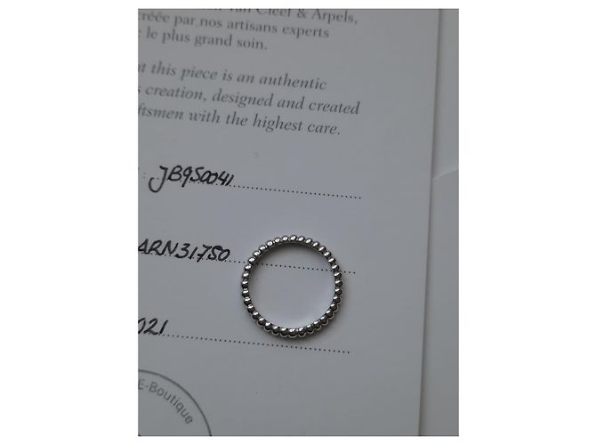 Van Cleef & Arpels Bague Perlée perles d'or, petit modèle, or blanc, taille 50 - vue 4