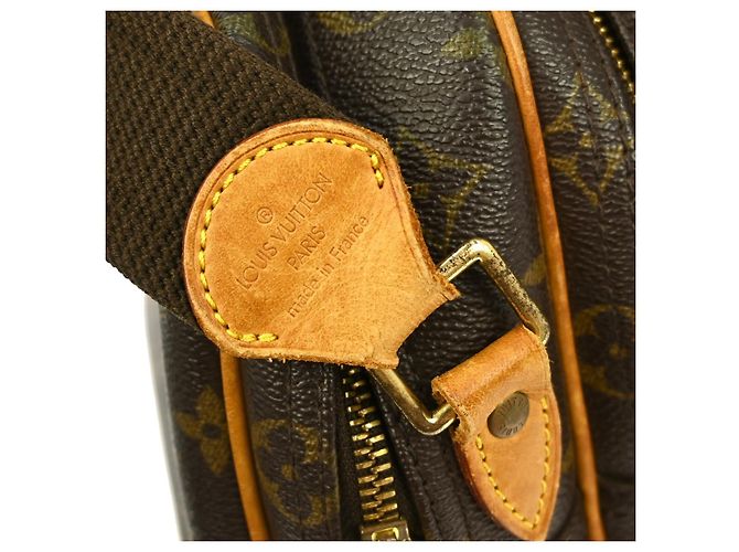 Borsa Reporter Louis Vuitton in tela Monogram PM Marrone - vista 4