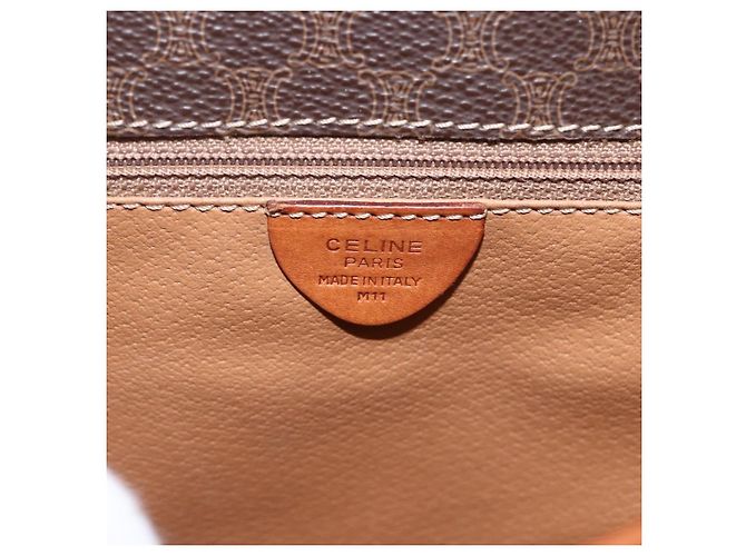 Céline Borsa a Spalla Celine Macadam in Pelle PVC Marrone - vista 6