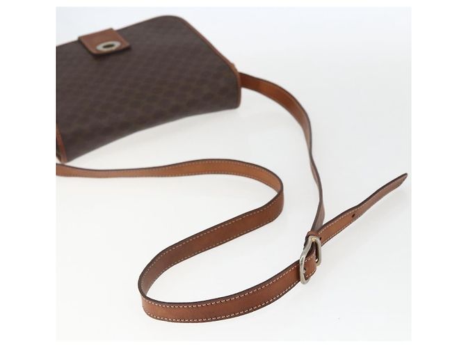 Céline Borsa a Spalla Celine Macadam in Pelle PVC Marrone - vista 7