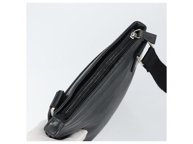 Bolsa de Ombro Salvatore Ferragamo em Couro Preto Prata Auth BA8970 - vista 6