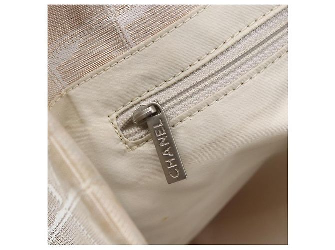 CHANEL Nova linha de viagem Bolsa de mão em nylon bege prata CC Auth mr1703 - vista 17