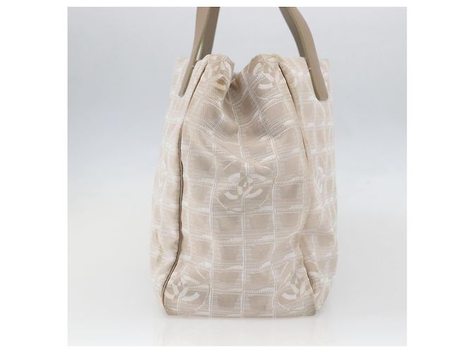 CHANEL Nova linha de viagem Bolsa de mão em nylon bege prata CC Auth mr1703 - vista 3