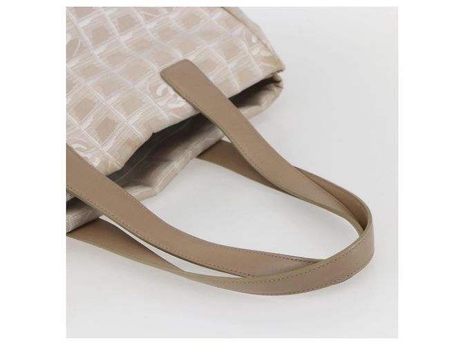 CHANEL Nova linha de viagem Bolsa de mão em nylon bege prata CC Auth mr1703 - vista 7