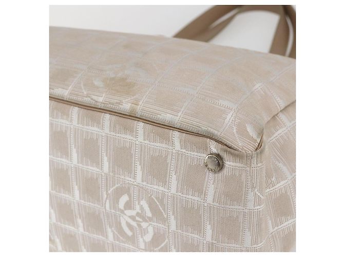 CHANEL Nova linha de viagem Bolsa de mão em nylon bege prata CC Auth mr1703 - vista 9